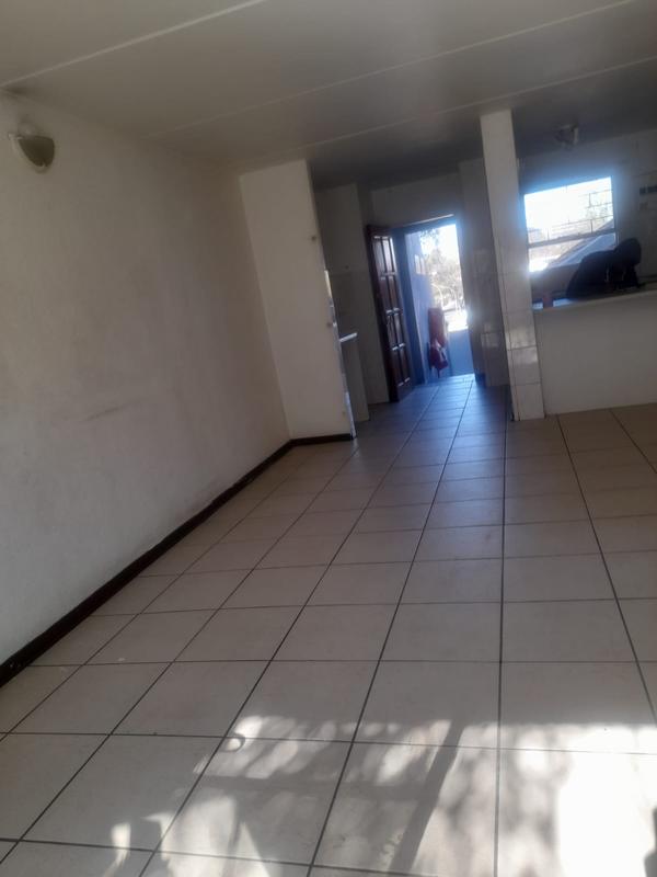 To Let 2 Bedroom Property for Rent in Morning Hill Gauteng