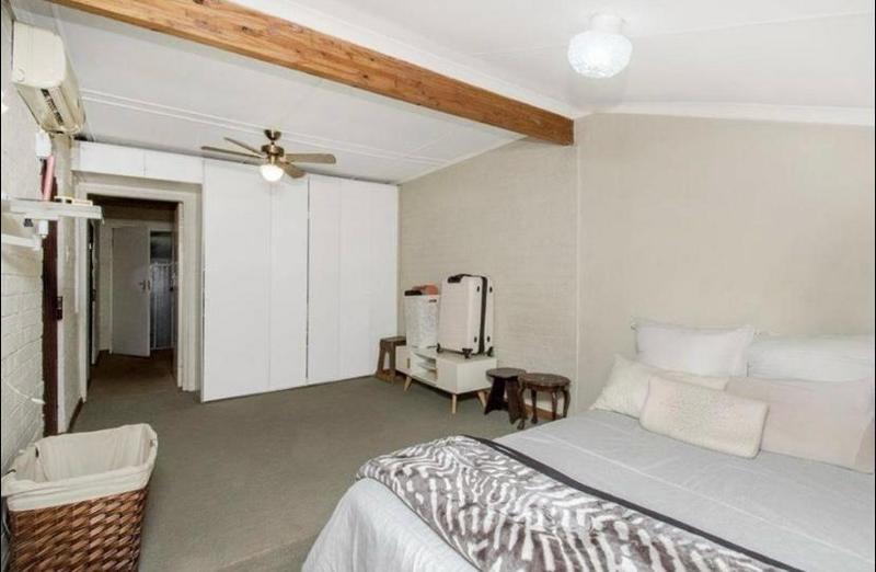 To Let 5 Bedroom Property for Rent in Bryanston Gauteng