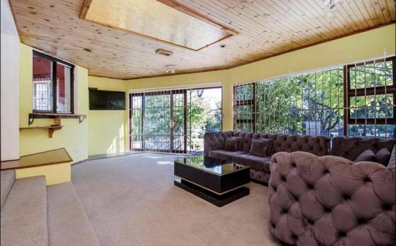 To Let 5 Bedroom Property for Rent in Bryanston Gauteng