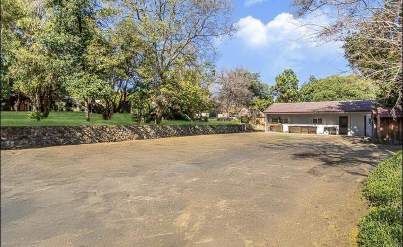 To Let 5 Bedroom Property for Rent in Bryanston Gauteng