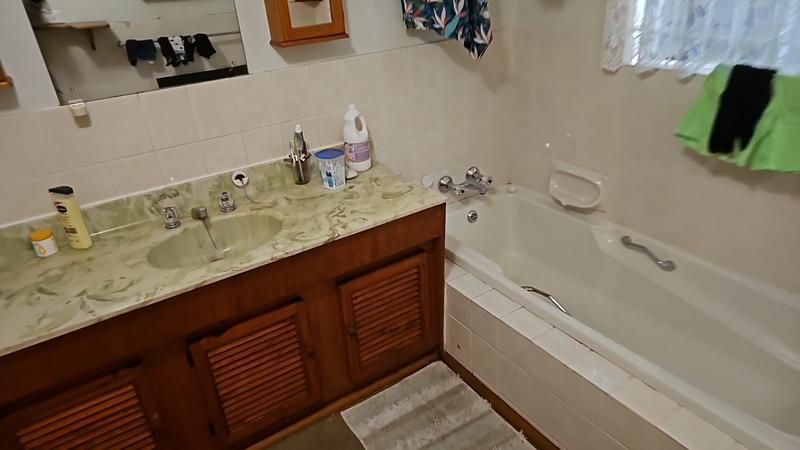To Let 5 Bedroom Property for Rent in Bryanston Gauteng