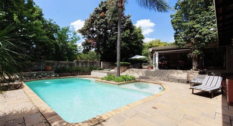 To Let 4 Bedroom Property for Rent in Khyber Rock Gauteng