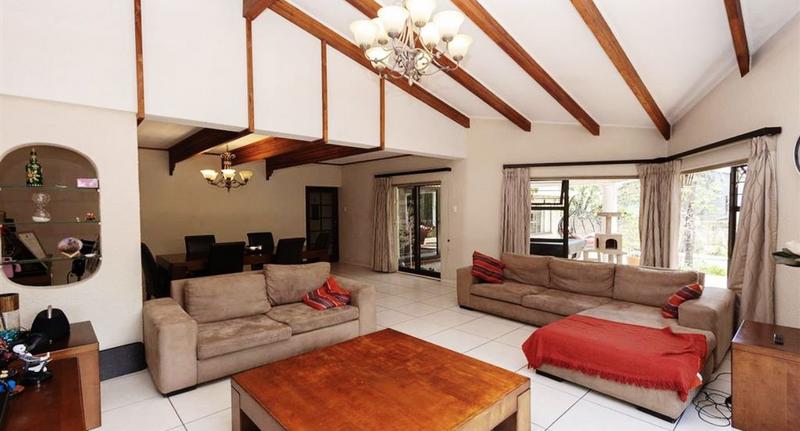 To Let 4 Bedroom Property for Rent in Khyber Rock Gauteng