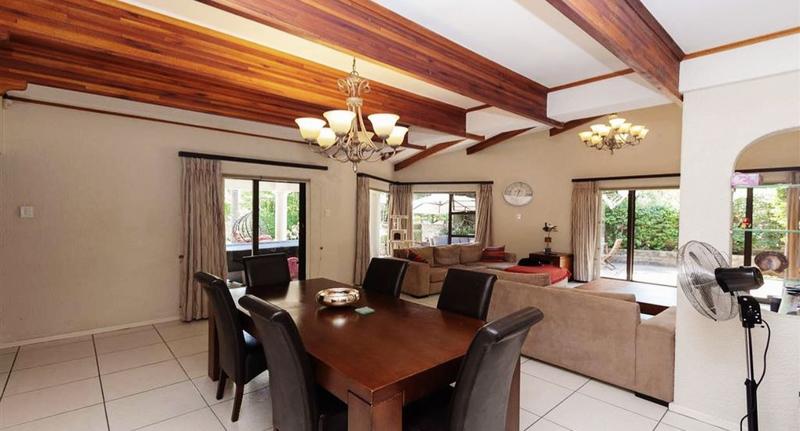 To Let 4 Bedroom Property for Rent in Khyber Rock Gauteng