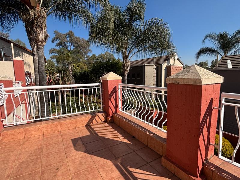 3 Bedroom Property for Sale in North Riding Gauteng