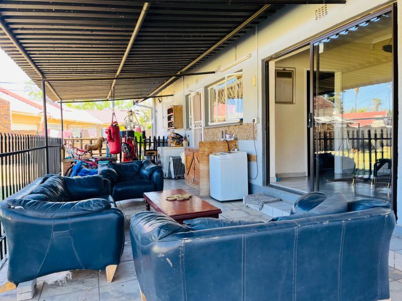 4 Bedroom Property for Sale in Arcon Park Gauteng