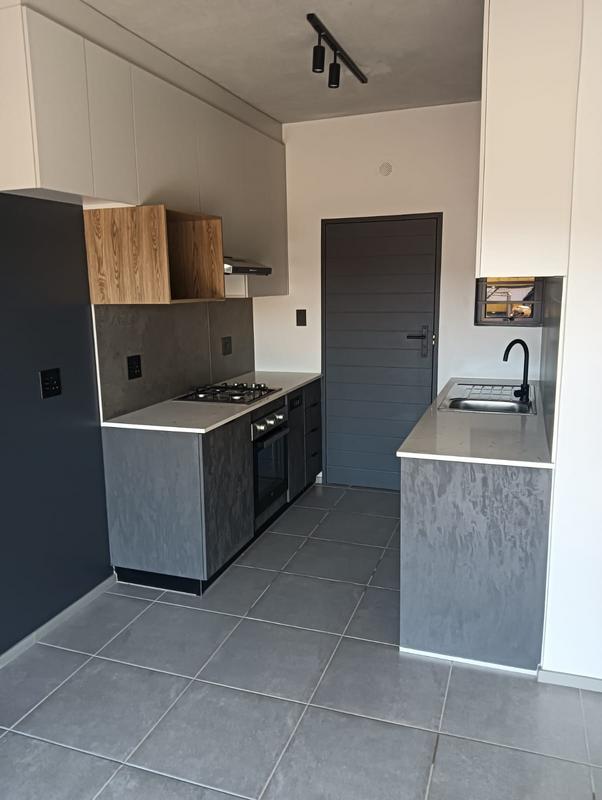 To Let 2 Bedroom Property for Rent in Waterkloof Ridge Gauteng