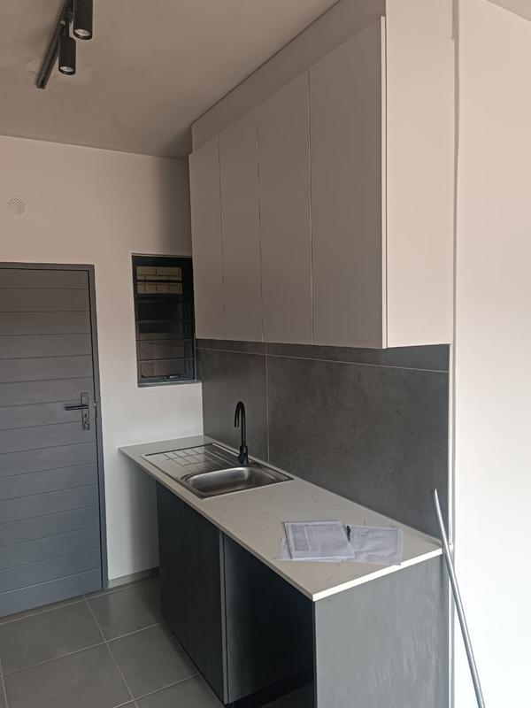 To Let 2 Bedroom Property for Rent in Waterkloof Ridge Gauteng