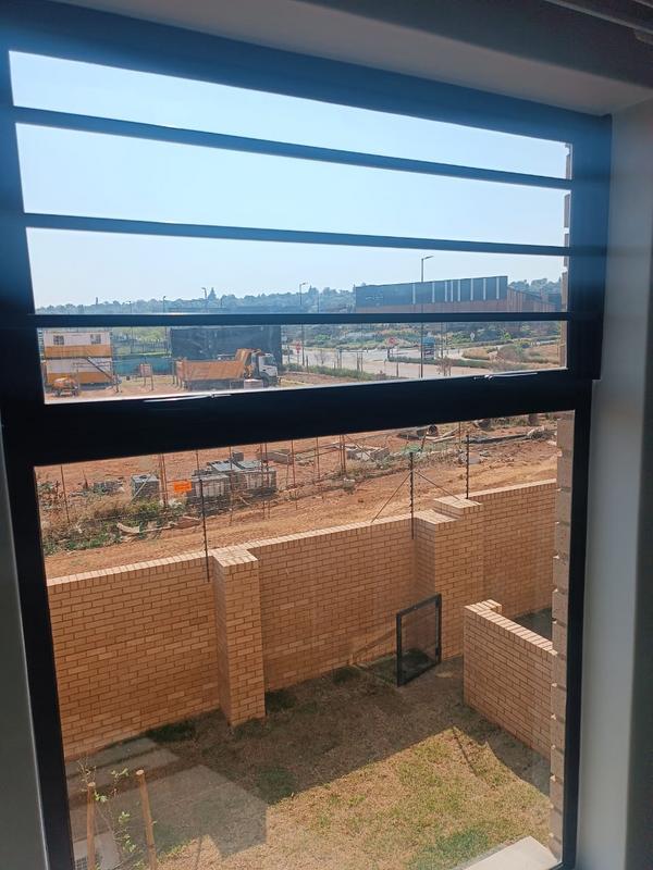 To Let 2 Bedroom Property for Rent in Waterkloof Ridge Gauteng