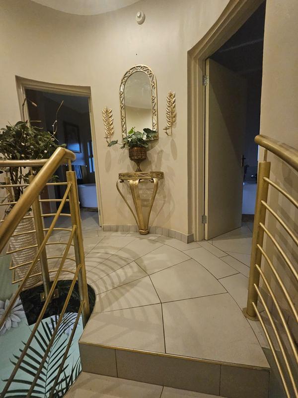 3 Bedroom Property for Sale in Sandton Central Gauteng