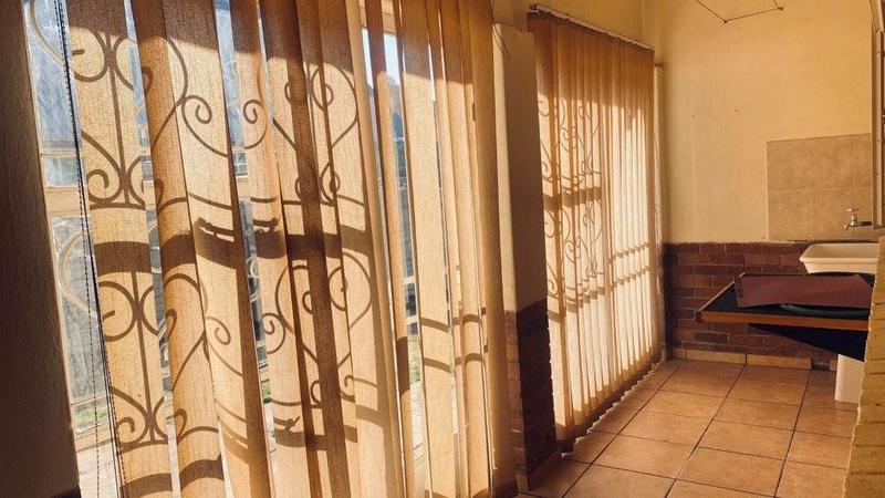To Let 4 Bedroom Property for Rent in Birchleigh Gauteng
