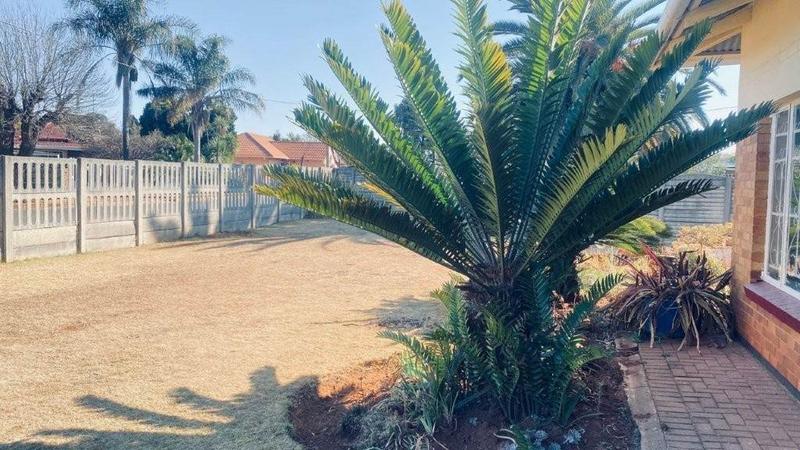 To Let 4 Bedroom Property for Rent in Birchleigh Gauteng