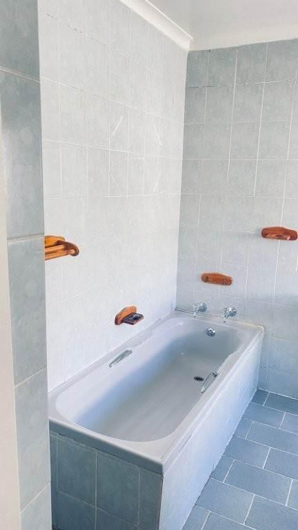 To Let 4 Bedroom Property for Rent in Birchleigh Gauteng