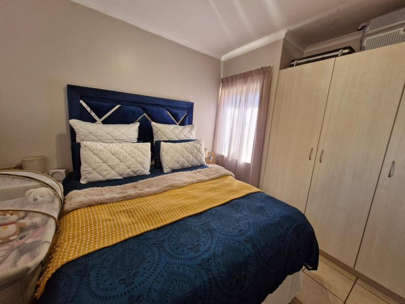 2 Bedroom Property for Sale in Esther Park Gauteng