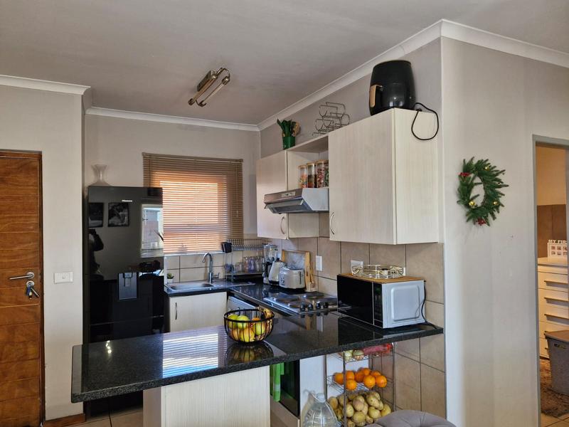 2 Bedroom Property for Sale in Esther Park Gauteng