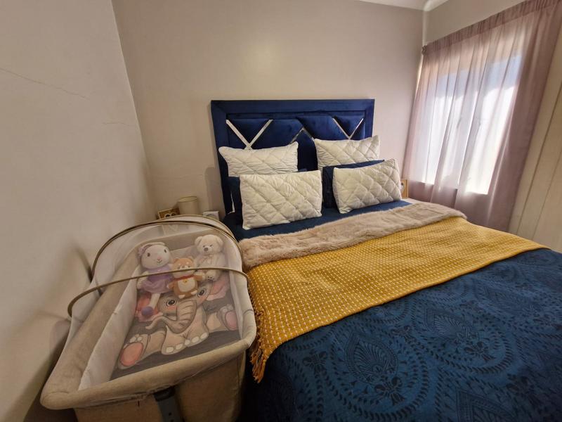 2 Bedroom Property for Sale in Esther Park Gauteng