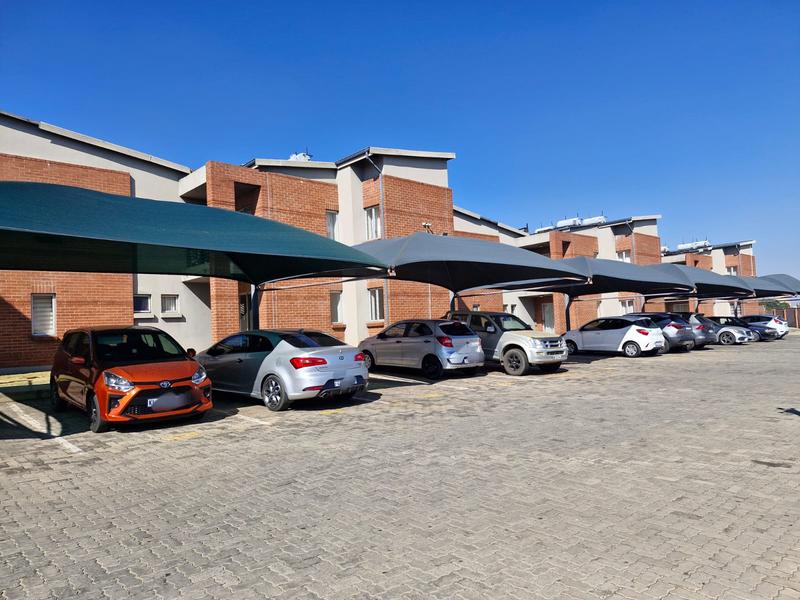 2 Bedroom Property for Sale in Esther Park Gauteng