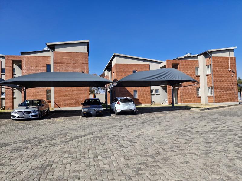 2 Bedroom Property for Sale in Esther Park Gauteng