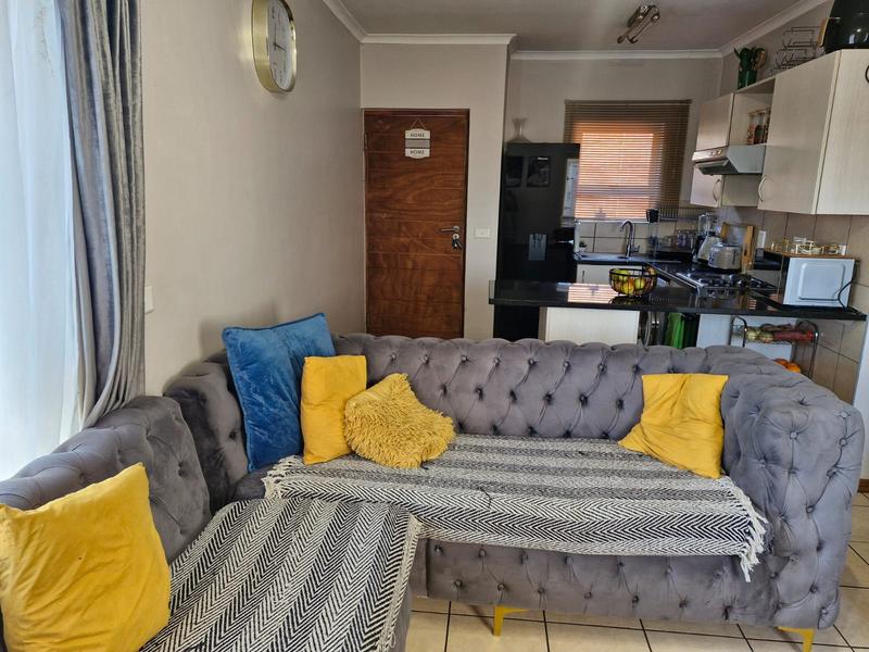 2 Bedroom Property for Sale in Esther Park Gauteng