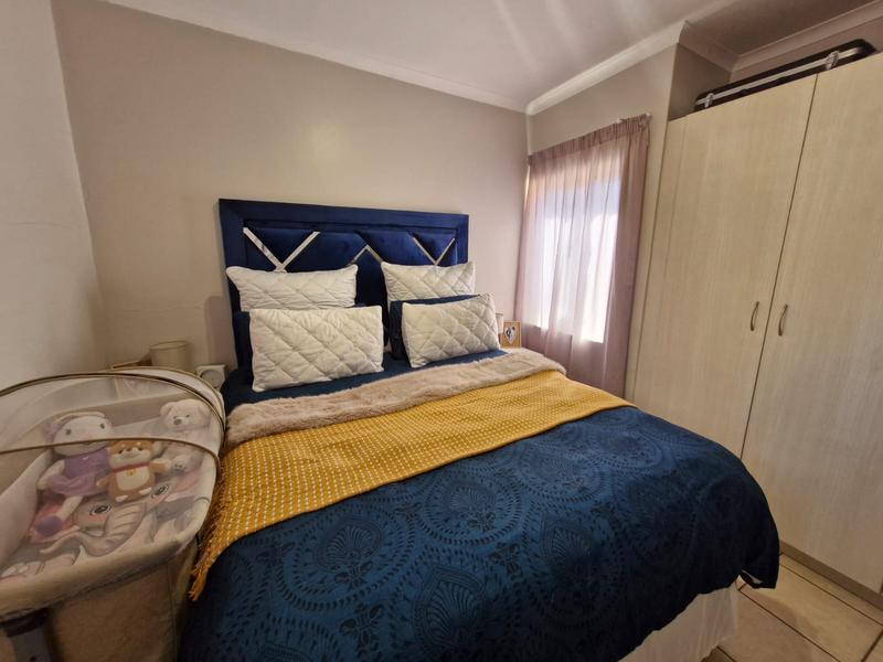 2 Bedroom Property for Sale in Esther Park Gauteng