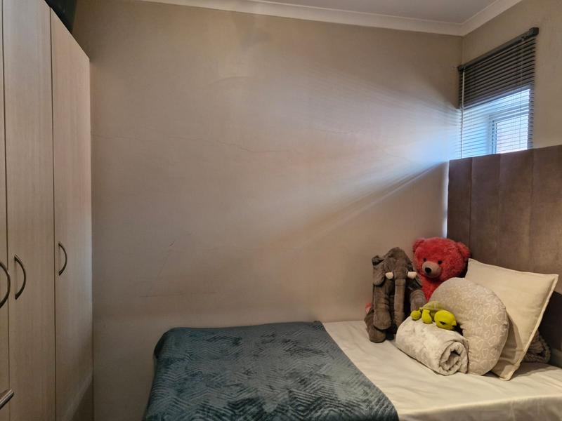 2 Bedroom Property for Sale in Esther Park Gauteng