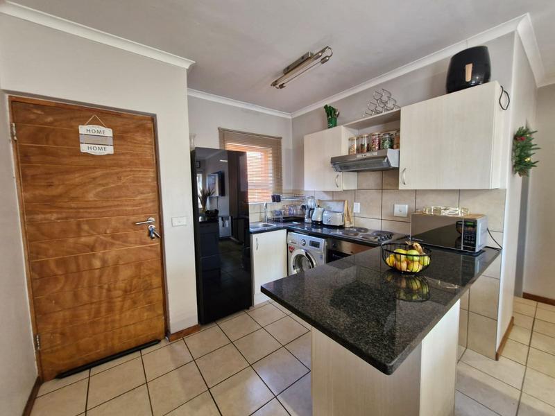 2 Bedroom Property for Sale in Esther Park Gauteng