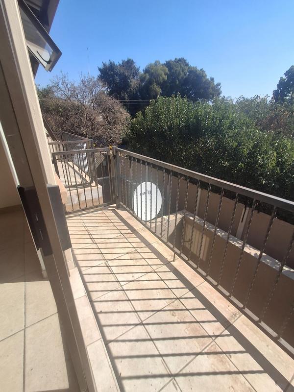 2 Bedroom Property for Sale in Gezina Gauteng