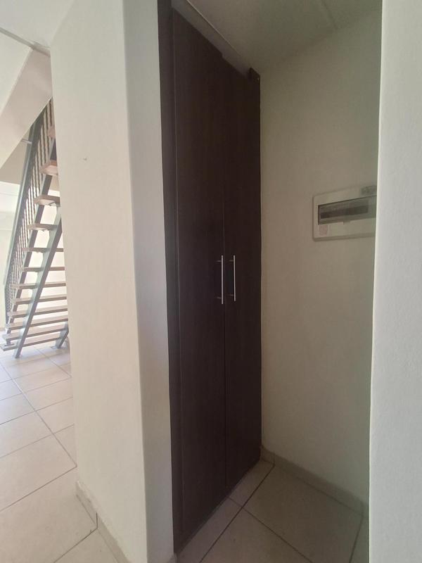 2 Bedroom Property for Sale in Gezina Gauteng