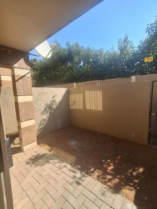 2 Bedroom Property for Sale in Gezina Gauteng