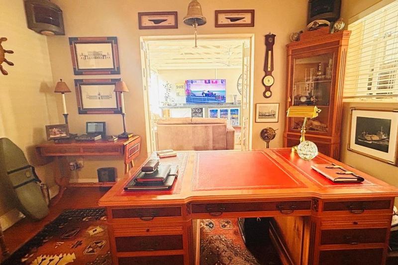 4 Bedroom Property for Sale in Waterkloof A H Gauteng