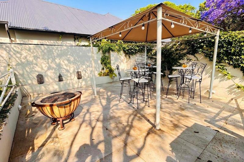 4 Bedroom Property for Sale in Waterkloof A H Gauteng