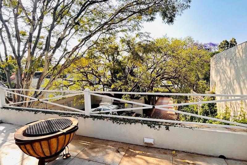 4 Bedroom Property for Sale in Waterkloof A H Gauteng