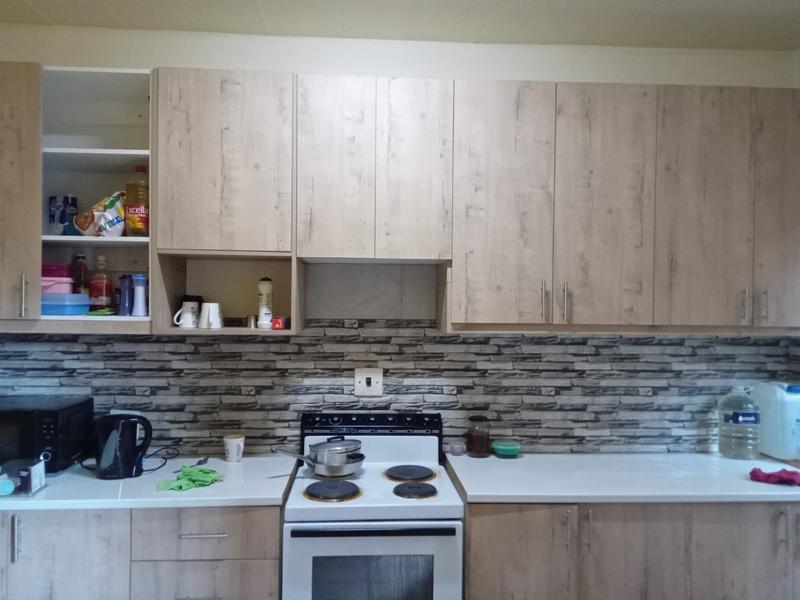 2 Bedroom Property for Sale in Eldoraigne Gauteng