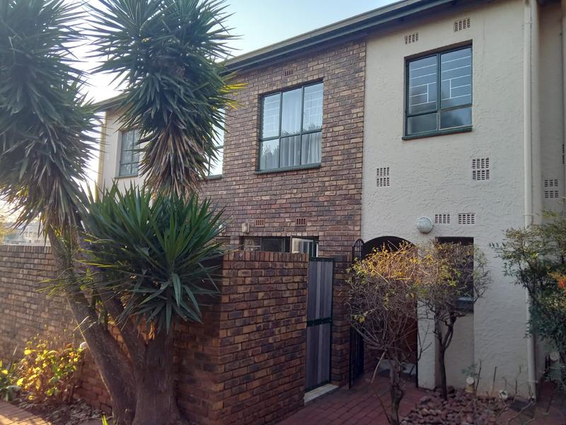 3 Bedroom Property for Sale in Hennopspark Gauteng