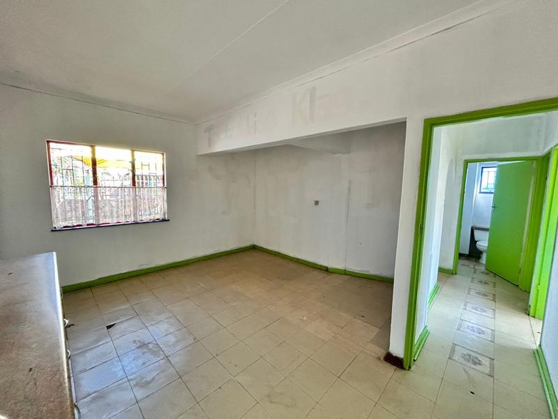 5 Bedroom Property for Sale in The Reeds Gauteng