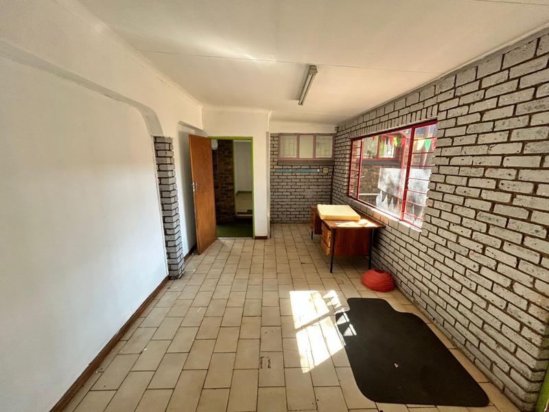 5 Bedroom Property for Sale in The Reeds Gauteng