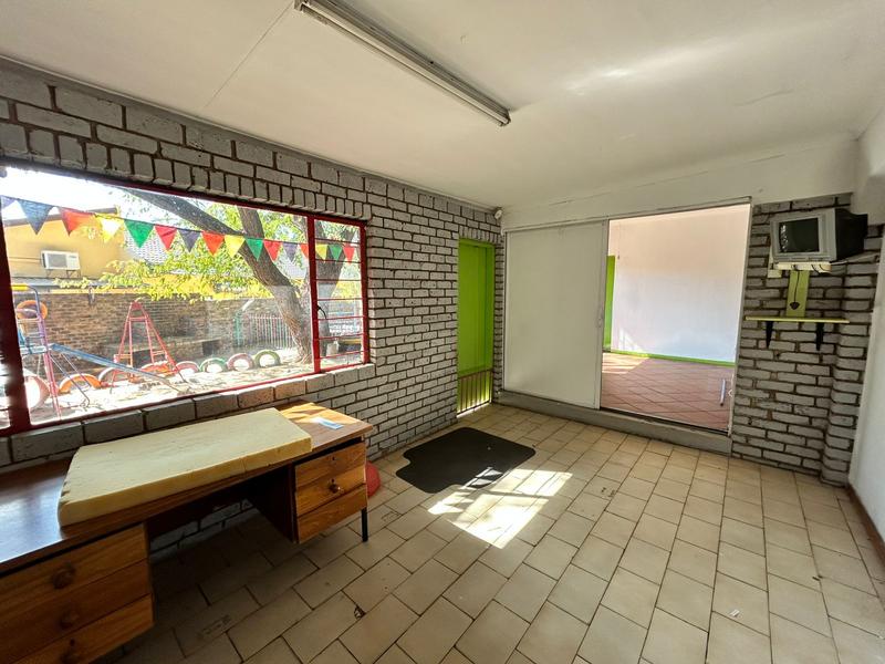 5 Bedroom Property for Sale in The Reeds Gauteng