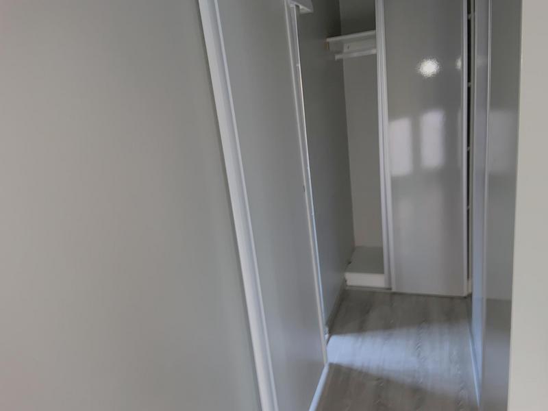 5 Bedroom Property for Sale in The Reeds Gauteng