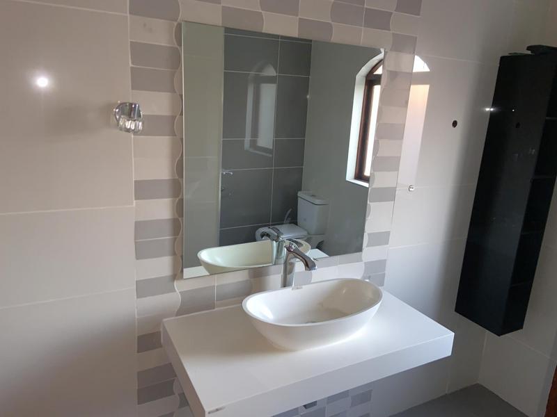 5 Bedroom Property for Sale in The Reeds Gauteng