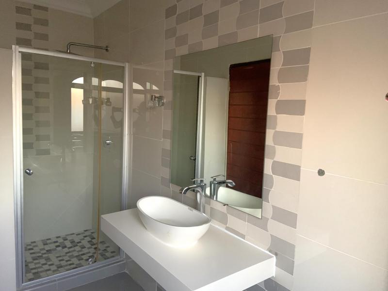 5 Bedroom Property for Sale in The Reeds Gauteng