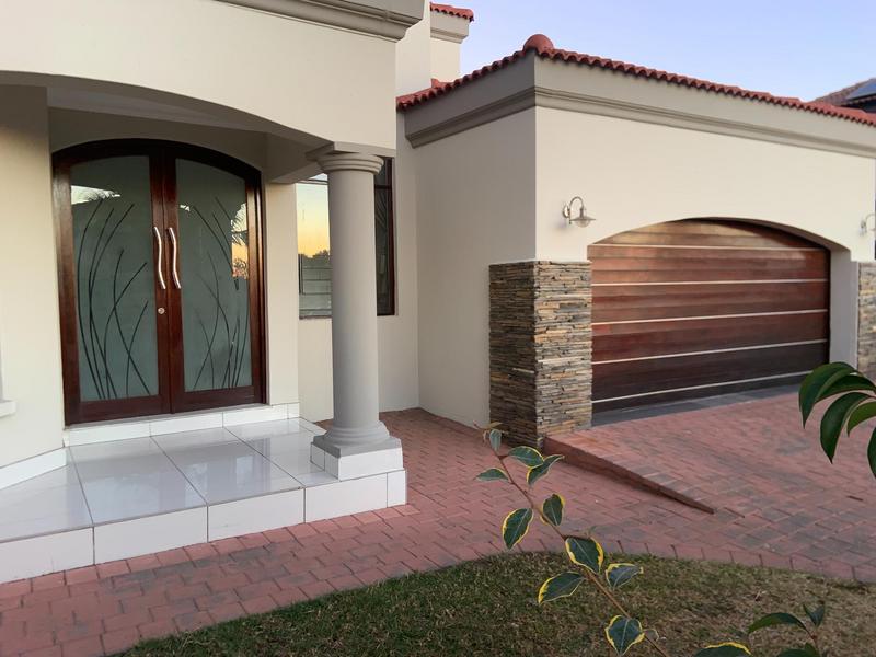 5 Bedroom Property for Sale in The Reeds Gauteng