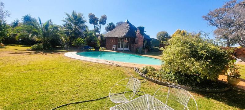 4 Bedroom Property for Sale in Wierda Park Gauteng