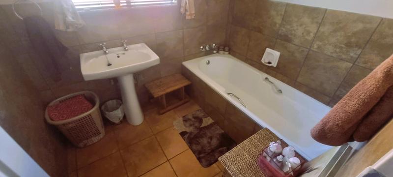 4 Bedroom Property for Sale in Wierda Park Gauteng