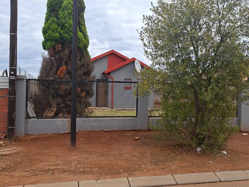 3 Bedroom Property for Sale in Protea Glen Gauteng