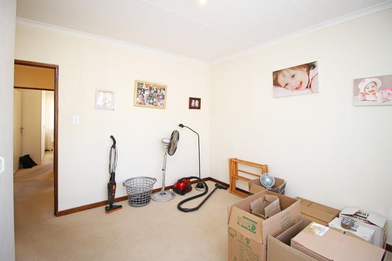 2 Bedroom Property for Sale in North Riding Gauteng