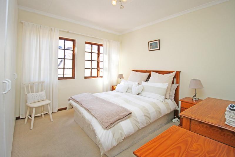 2 Bedroom Property for Sale in North Riding Gauteng