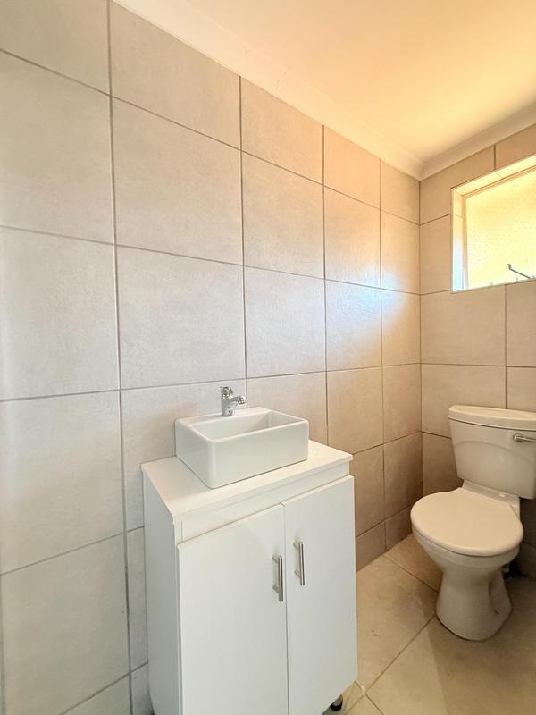 1 Bedroom Property for Sale in Glenhazel Gauteng