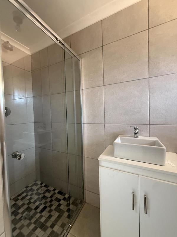 1 Bedroom Property for Sale in Glenhazel Gauteng