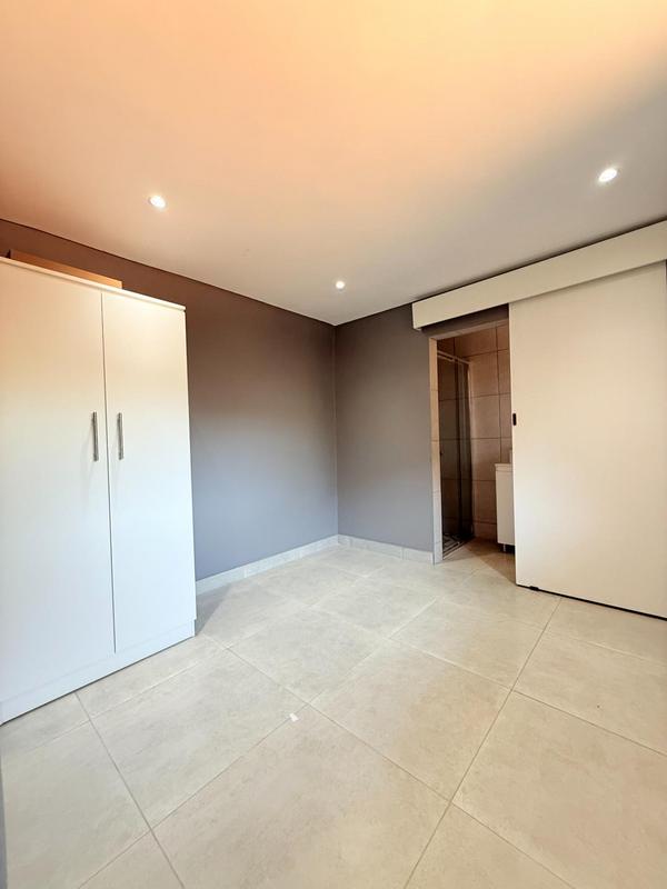 1 Bedroom Property for Sale in Glenhazel Gauteng