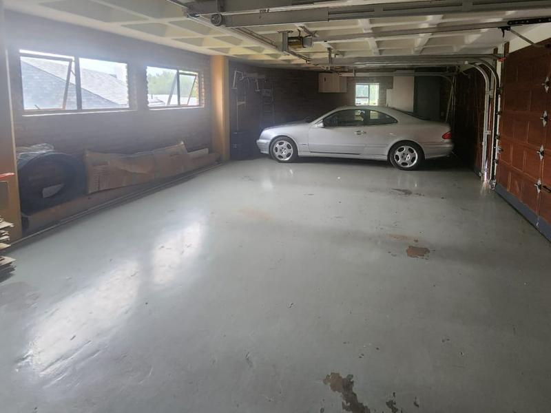 5 Bedroom Property for Sale in Waterkloof Park Gauteng